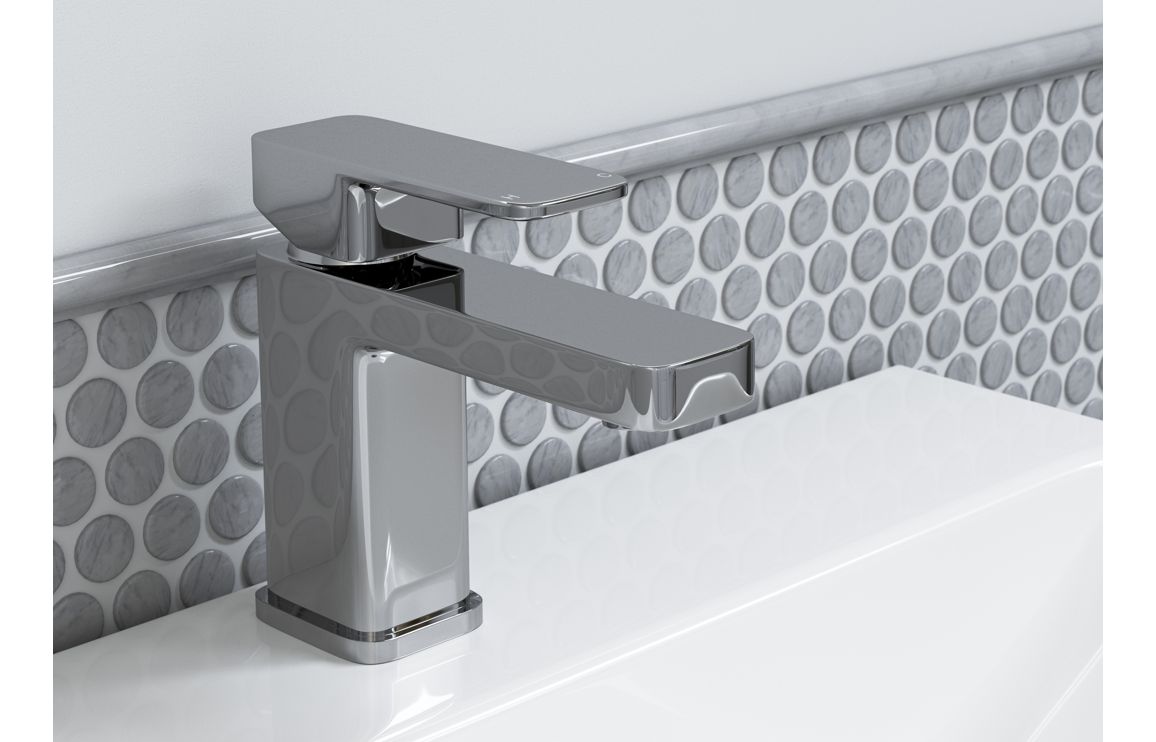 Cavalla Bath/Shower Mixer &amp; Bracket - Chrome
