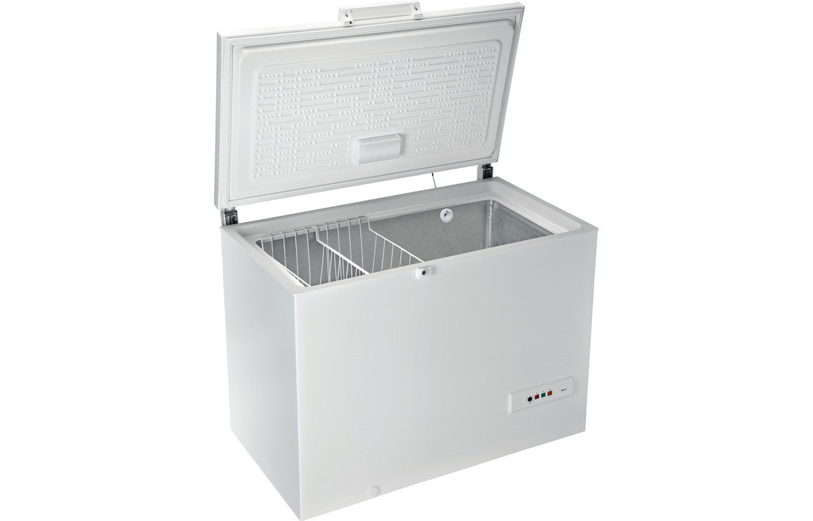 Hotpoint CS1A 300 H FA 1 F/S Low Frost Chest Freezer - White