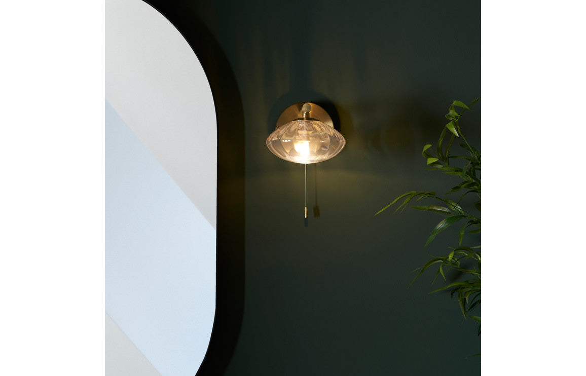 Alcea Wall Light - Brushed Brass