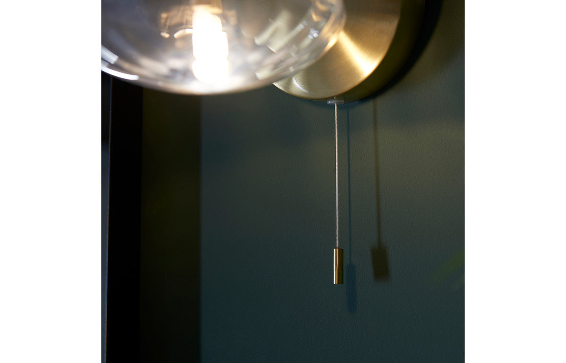 Alcea Wall Light - Brushed Brass