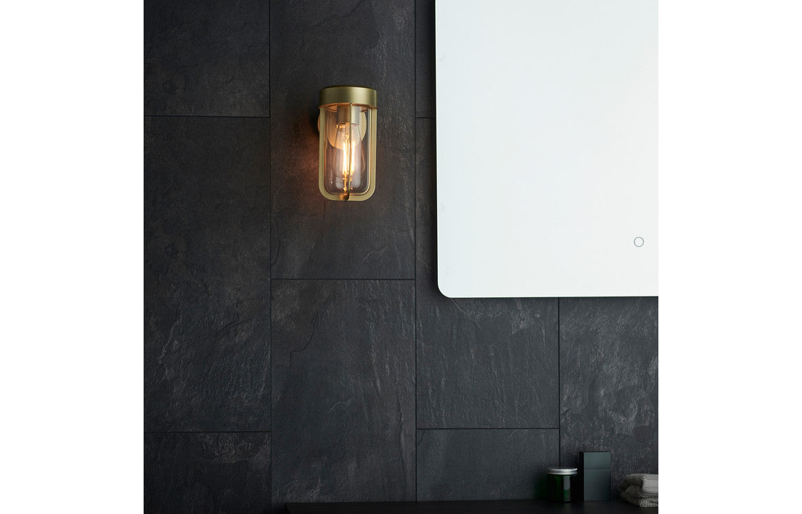 Hosta Wall Light - Brushed Brass