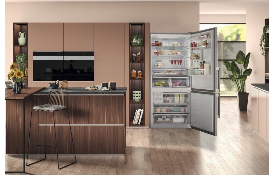 Hotpoint H84BE 72 X UK F/S No Frost 70/30 Wide Fridge Freezer - Stainless Steel