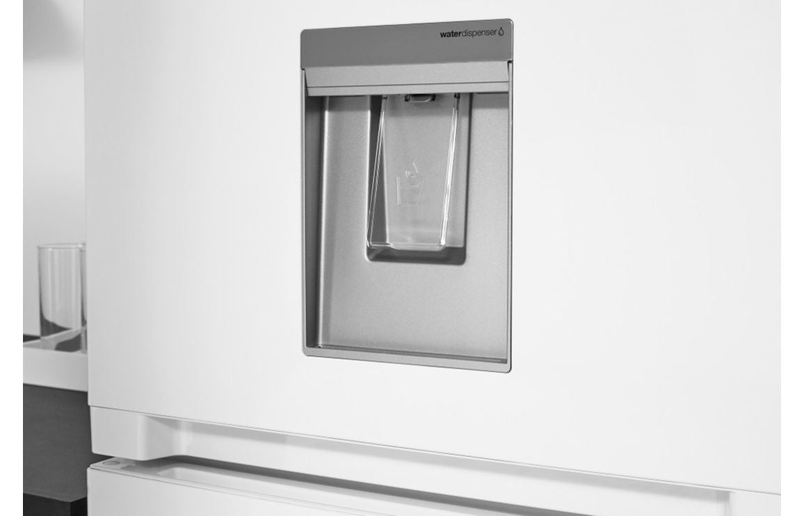 Hotpoint HBNF 55182 W AQUA UK F/S NoFrost 50/50 Fridge Freezer - White