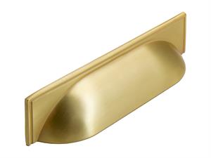 Windsor Shell Handle, Satin Brass, 96mm centres