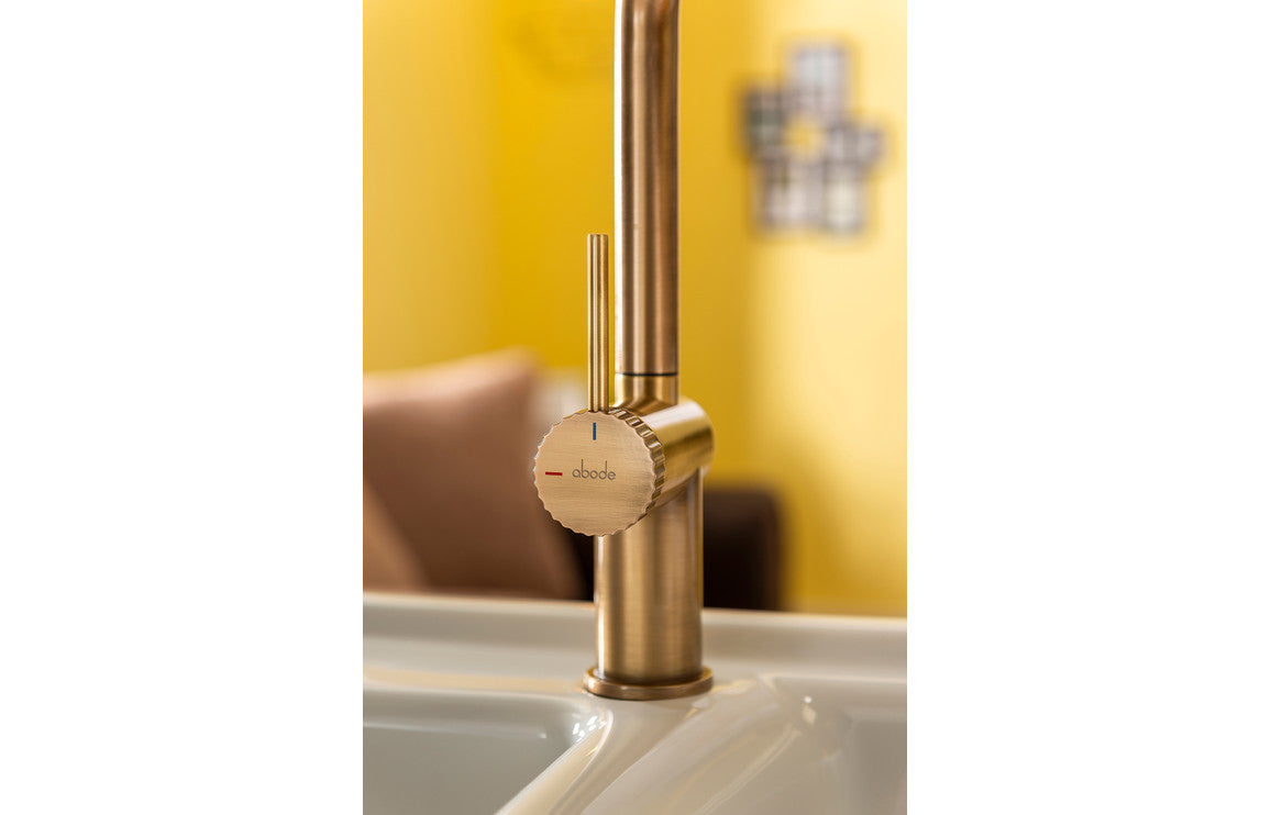 Abode Fraction Pull-Out Mixer Tap - Chrome