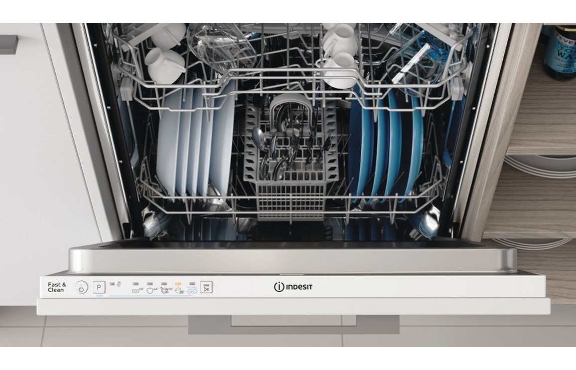 Indesit D2I HL326 UK F/I 14 Place Dishwasher